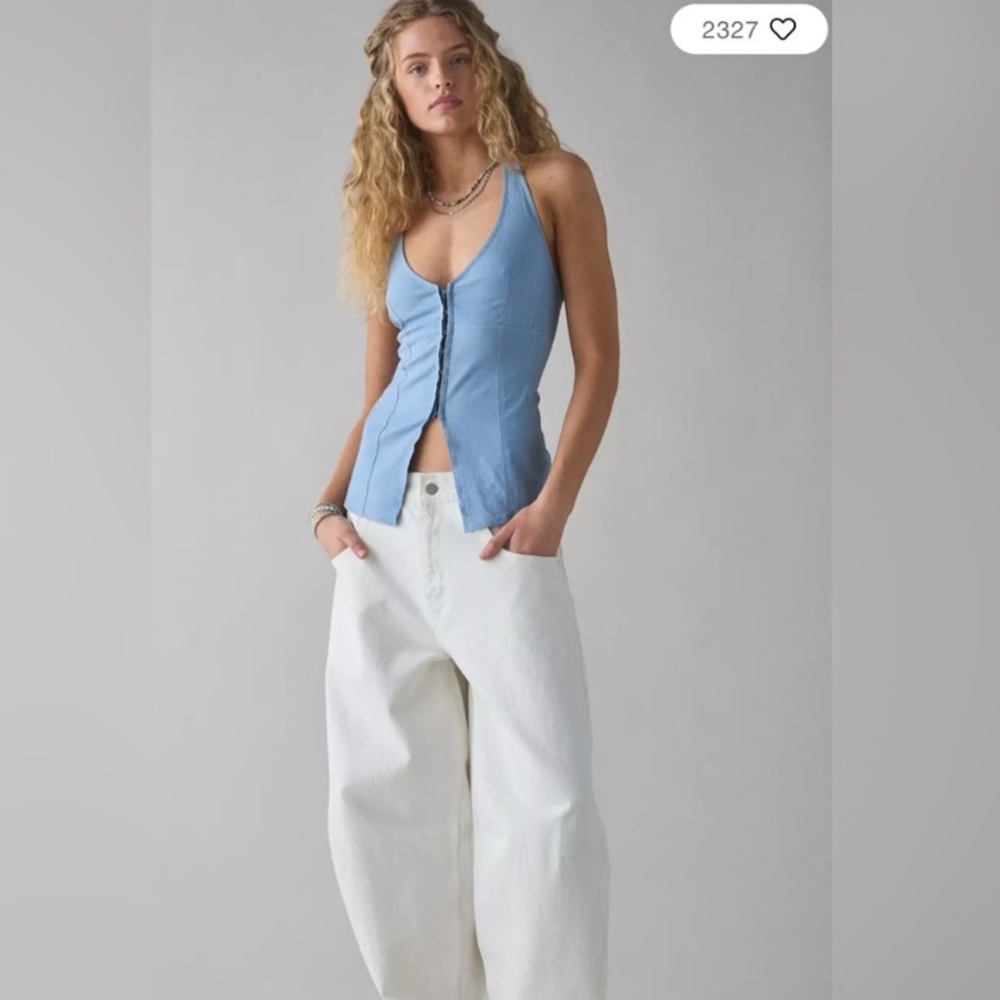 Urban Outfitters Sari Seamed Linen-Blend Halter Vest Top NWT - Picture 3 of 7